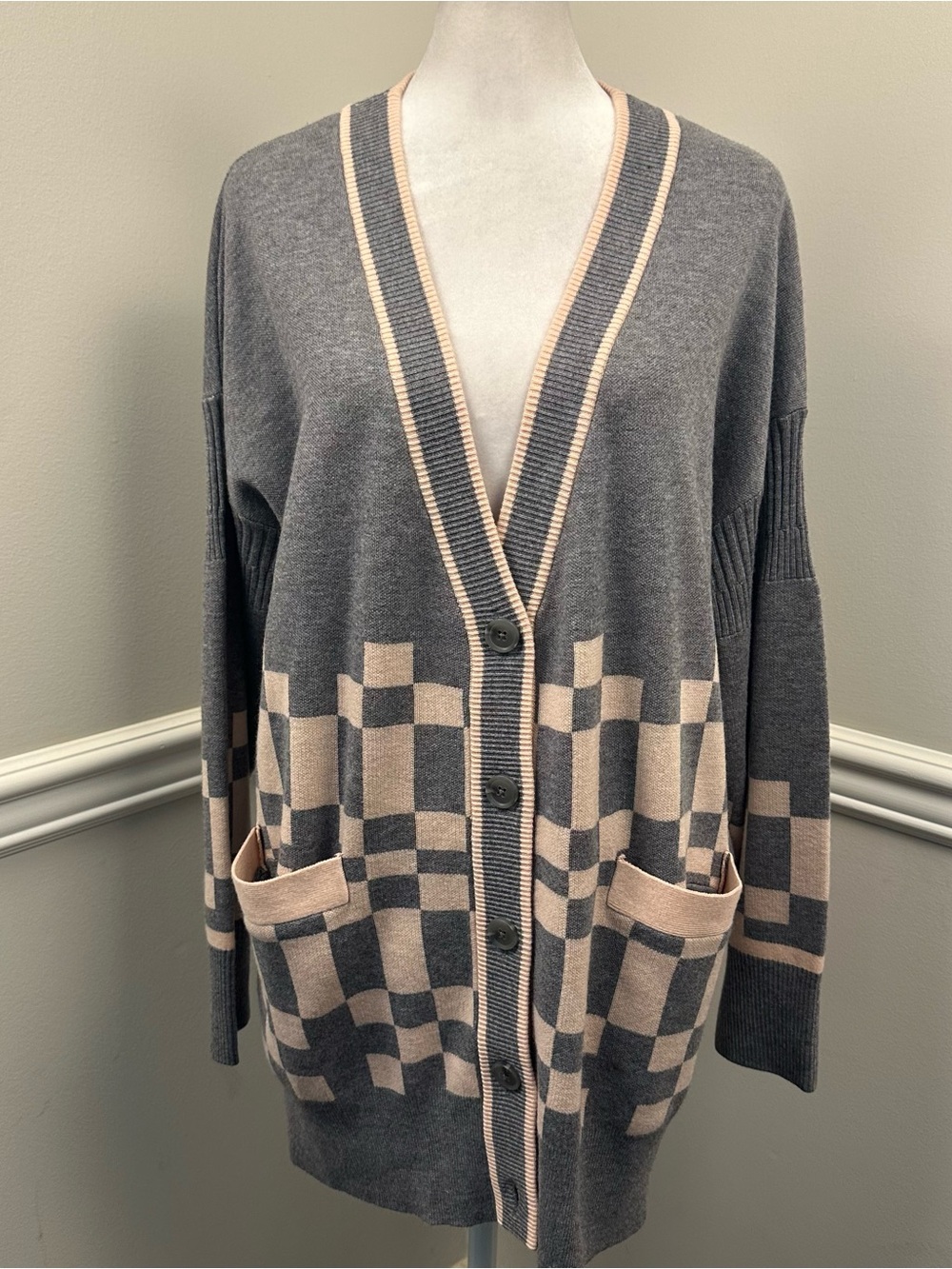Maeve by Anthropologie Grey and pink  Checkboard Button-Front Cardigan S
